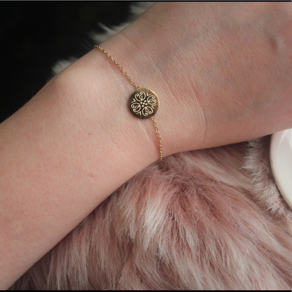 14k Gold Plated Minimalist Bracelet